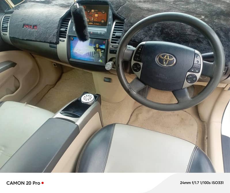 Toyota Prius 2004 3