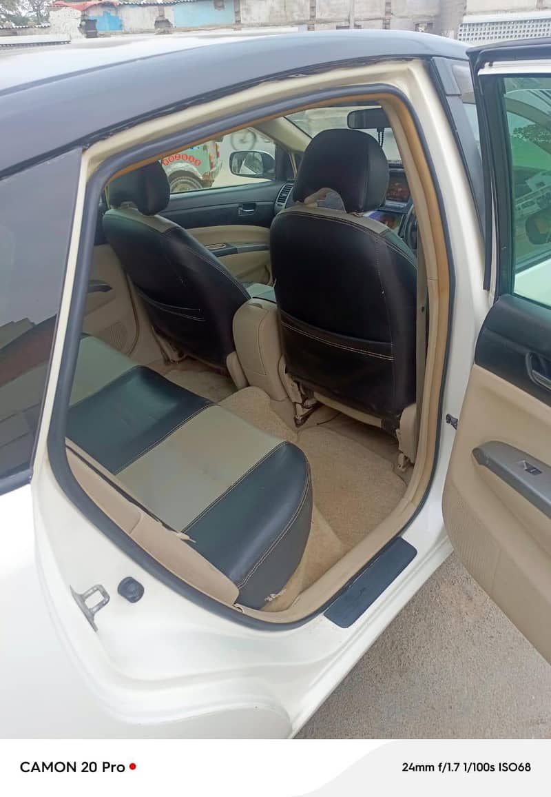 Toyota Prius 2004 7