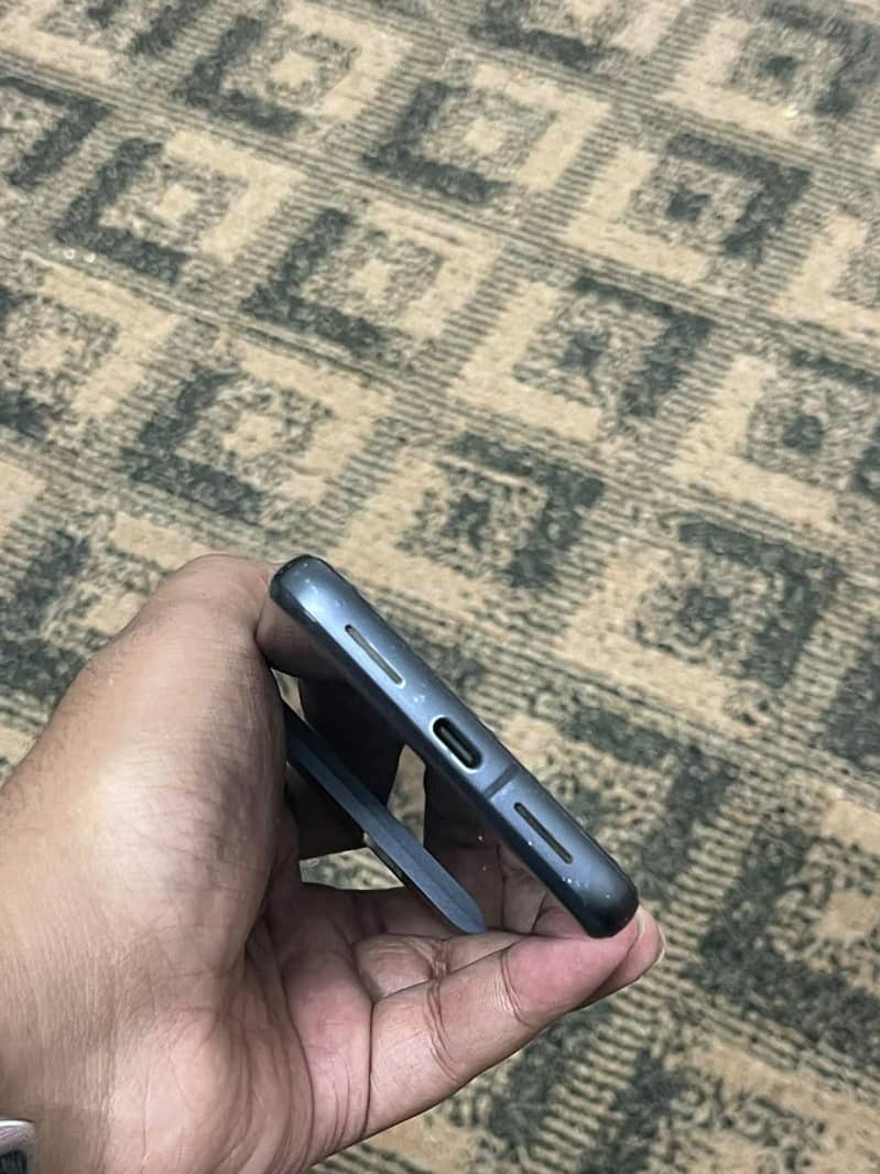 Google Pixel 8 1