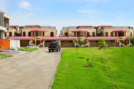 5 Kanal Farmhouse With Extraland Plot Available For Sale In Gulberg Islamabad On Top Heighted Location