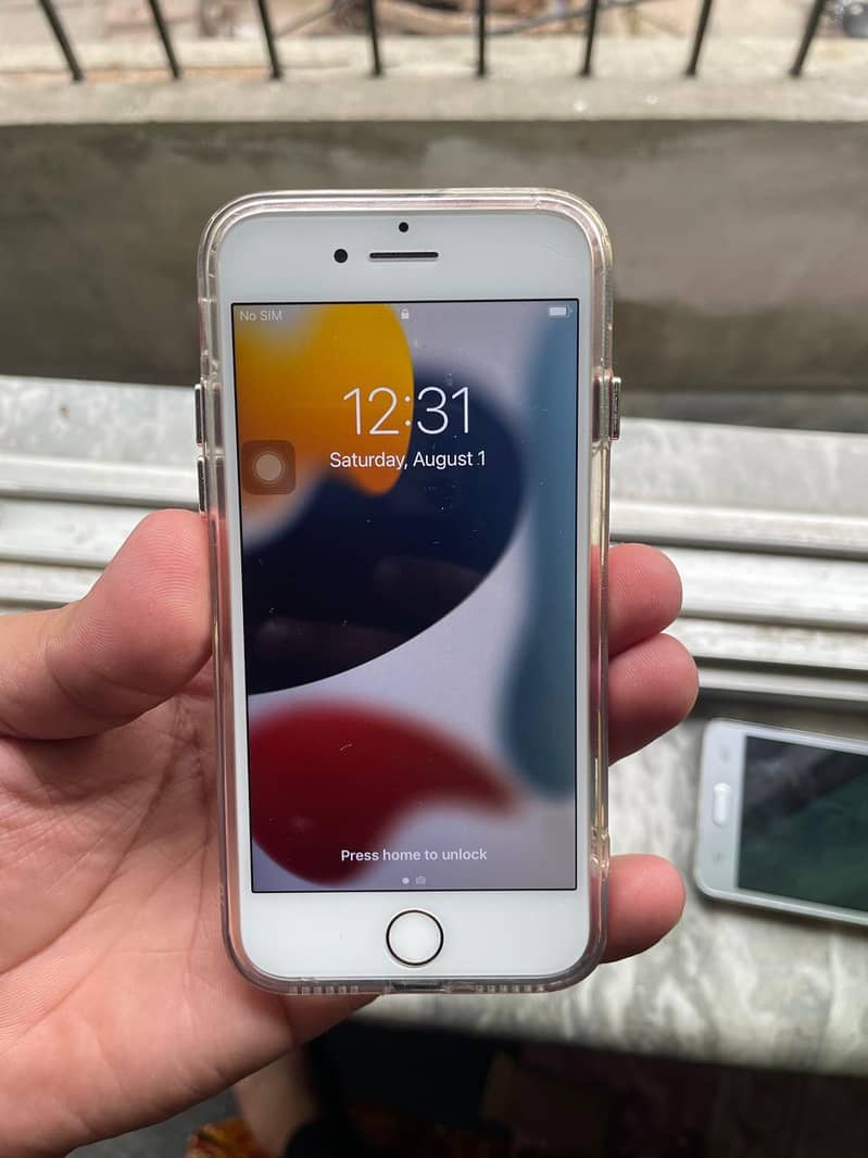 iPhone 7 7