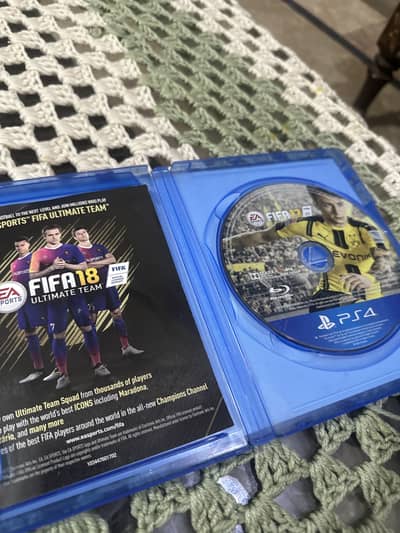Ps4 call of duty modern warfare game cd