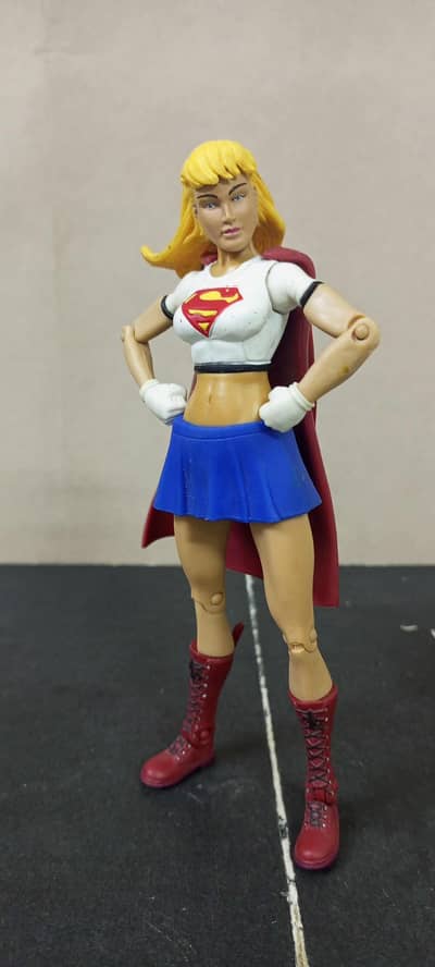 DCUC Supergirl Classic Action Figure