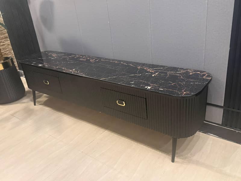 TV Console 1