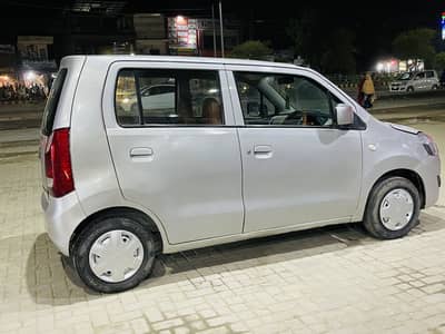 Suzuki Wagon R 2019 03124837241
