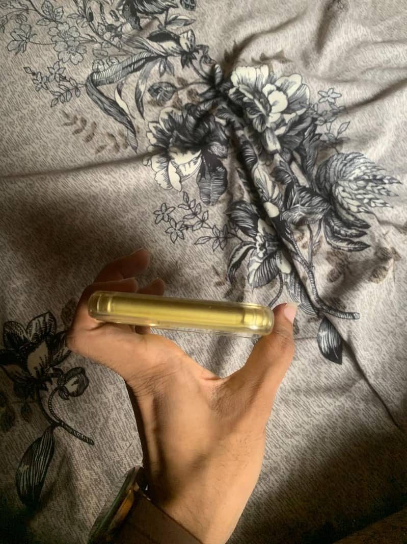 Apple iPhone 11 3