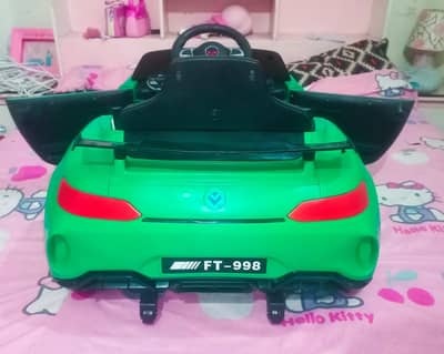 imported kids car with key start & swing function,All ok O3l28O8378O