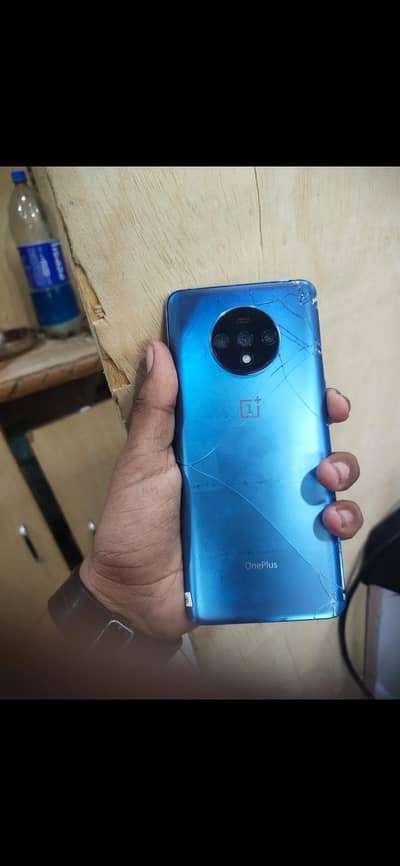 One Plus 7T all ok h back cover damage h buss
