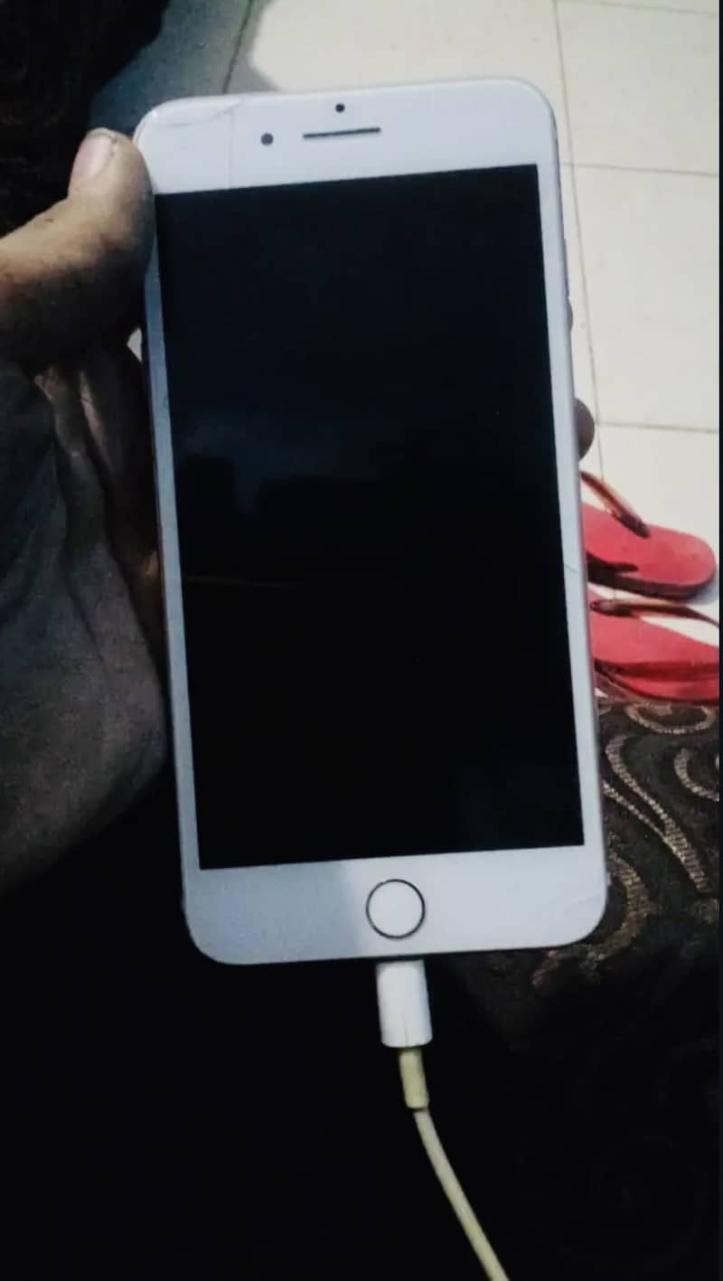 Apple iPhone 7 Plus 2