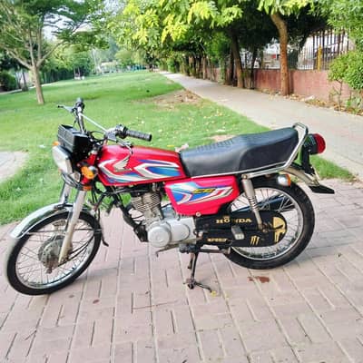 Honda CG 125 2022 Model | LED Meter | Excellent Condition | Fresh Look