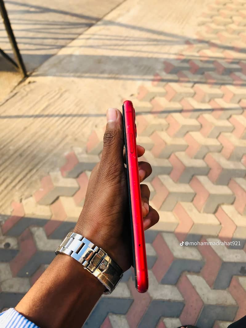 Apple iPhone 11 1