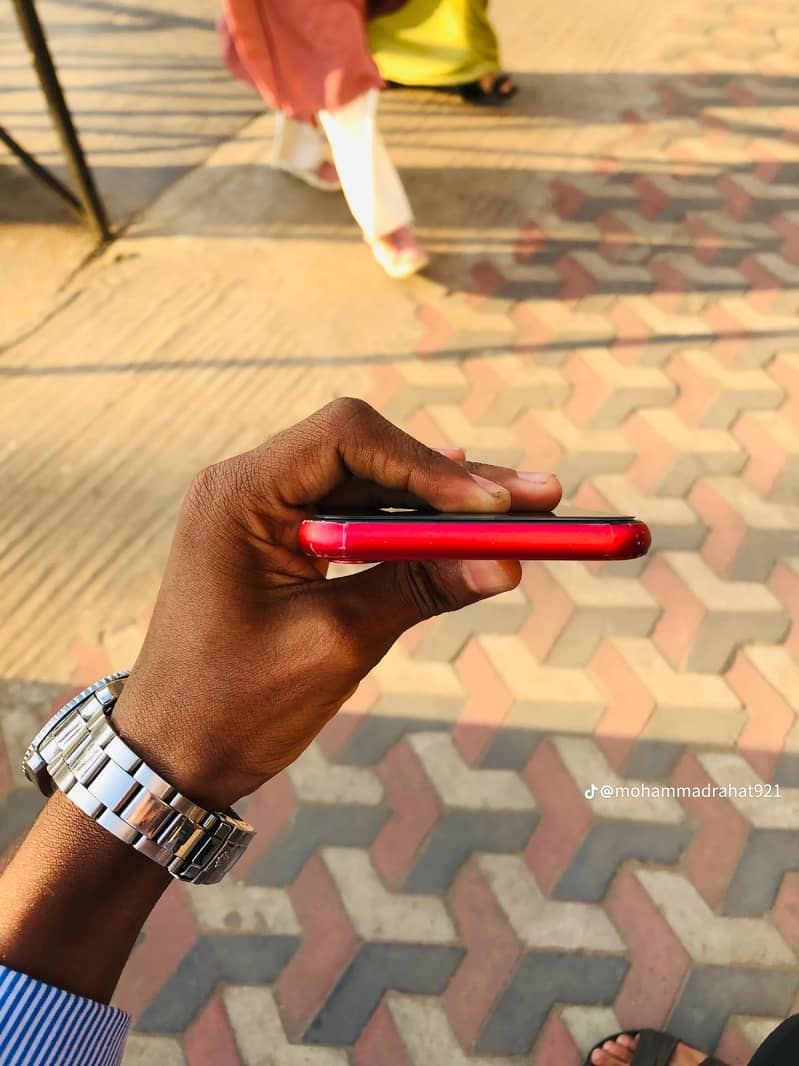 Apple iPhone 11 2