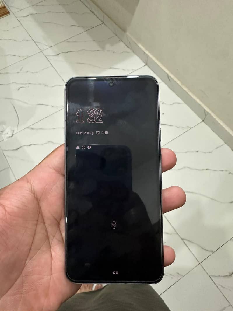 Google Pixel 8 6