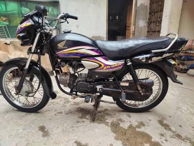 Honda pridor