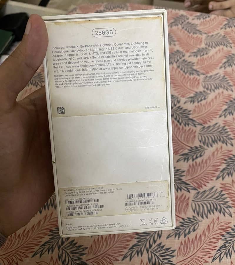 Apple iPhone X 3