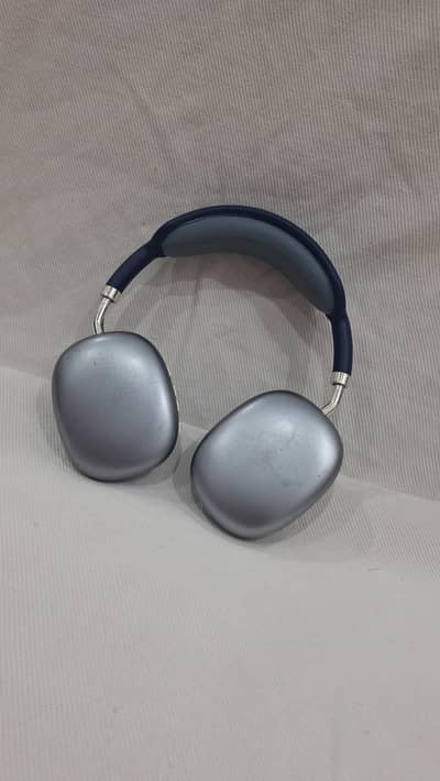 Wireless Bluetooth Over-Ear HeadphoneBlue | Used | Good Condition