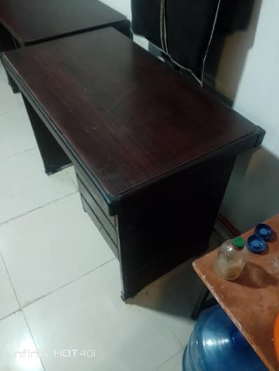 Office table for sale