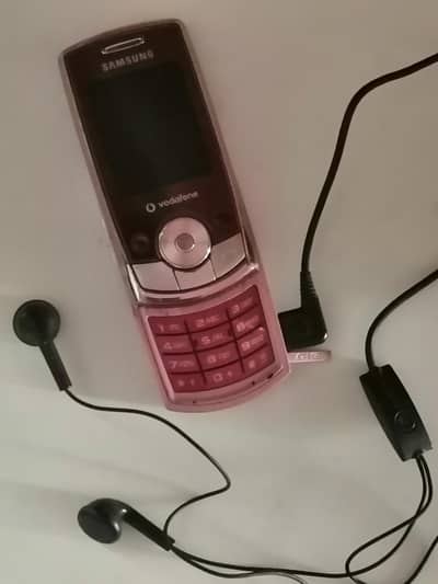 Samsung SGH-J700 Slide ***Fixed Price***