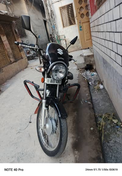 Suzuki GS 150 2024