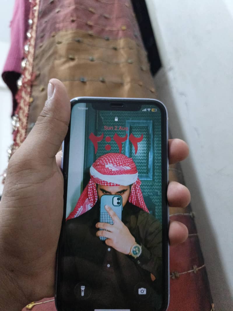 Apple iPhone 11 5