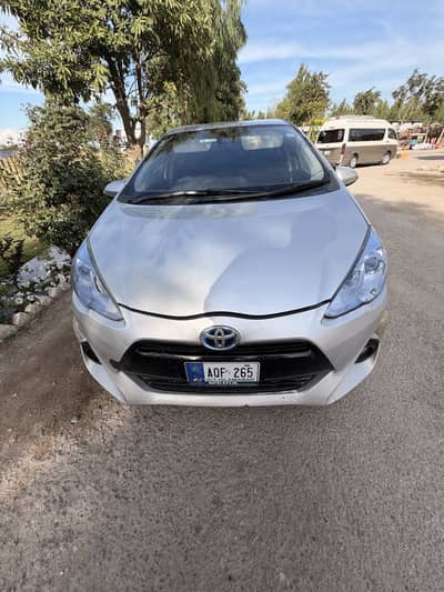 Toyota Aqua 2015