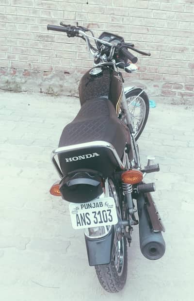 Honda CG 125 22 model for sale.