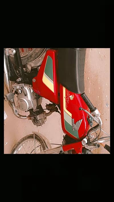 all okey shoqeen logo ke liye zabardast hai bani wi baick h