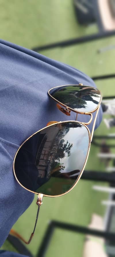 RAY-BAN Sun glasses