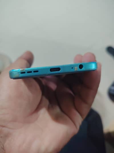 Infinix hot 60 pro 8 128 10 by 10 condition with blx