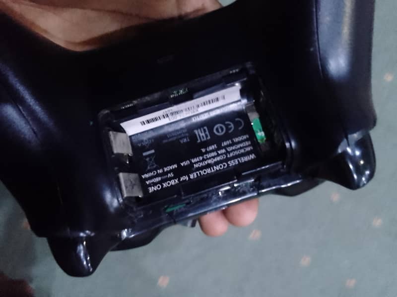 XBOX ONE ORIGINAL WIRELESS CONTROLLER 3