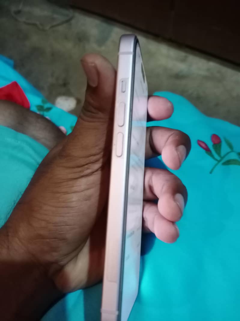 Apple iPhone 15 gb 128 5