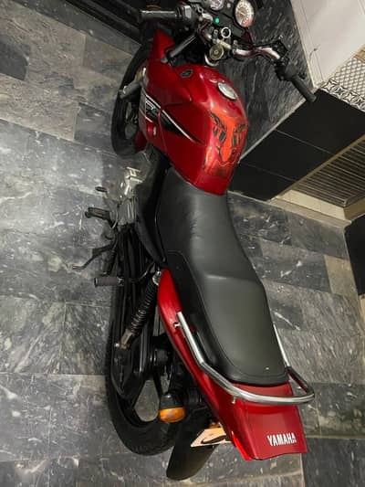 yahama ybr 2015 model