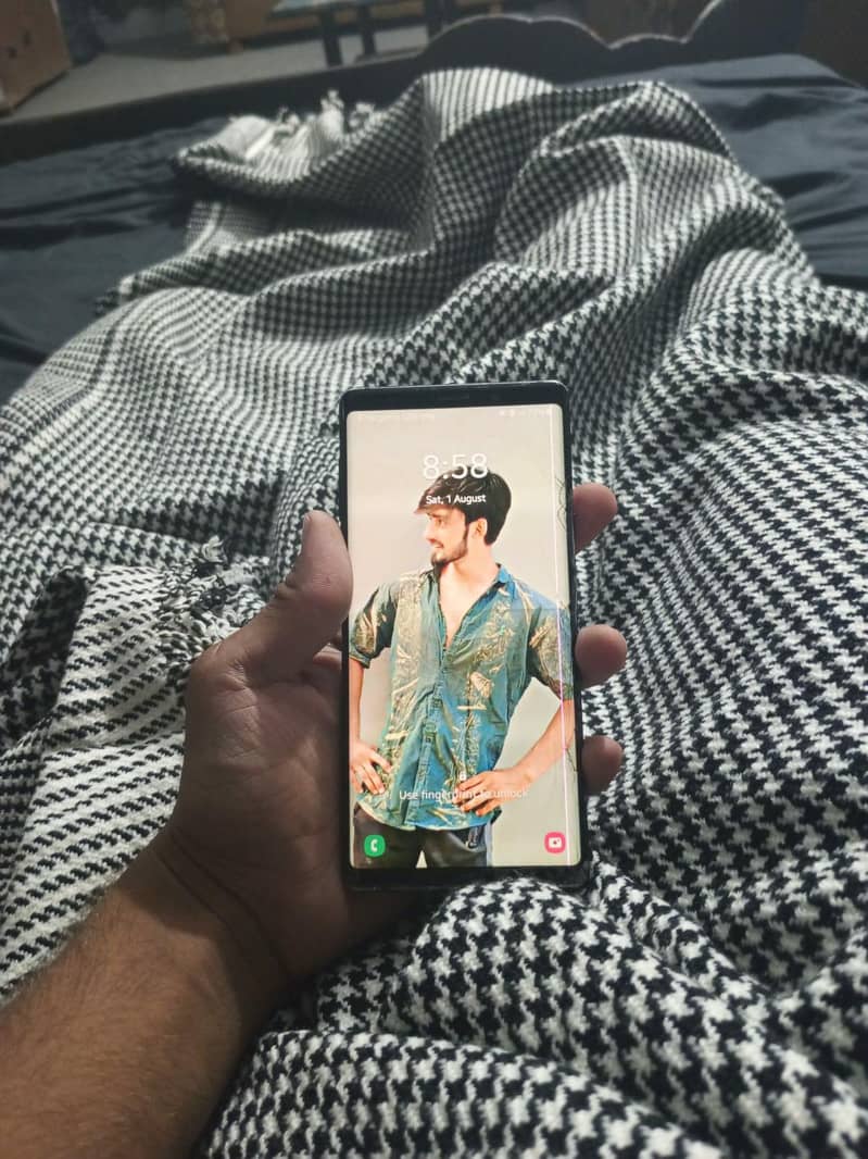 Samsung Mobile Note 9 0