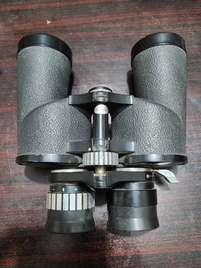 Fokus B type Binoculars B4 10-30 x 50zoom