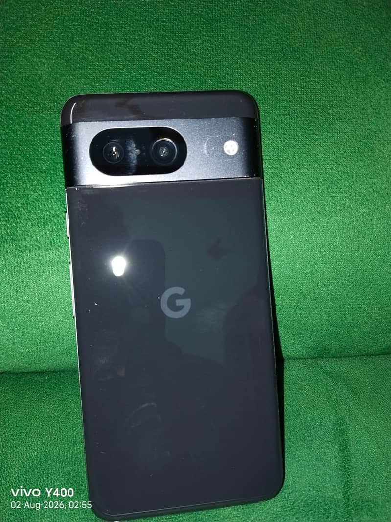 Google Pixel 8 2