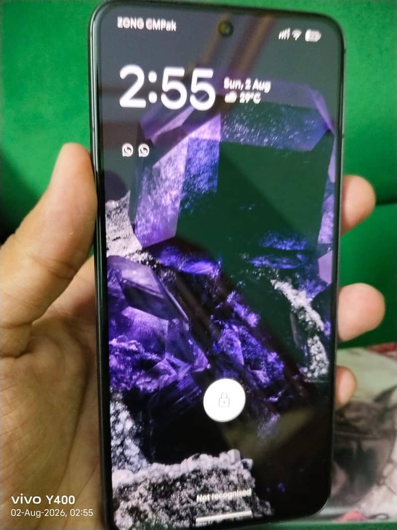 Google Pixel 8 4