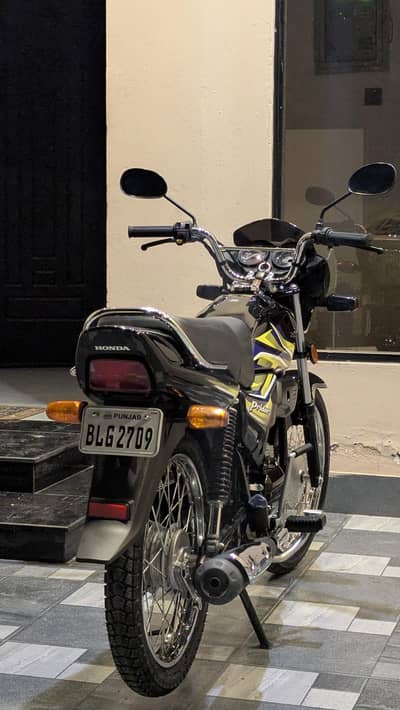 Honda Pridor 2026 Black