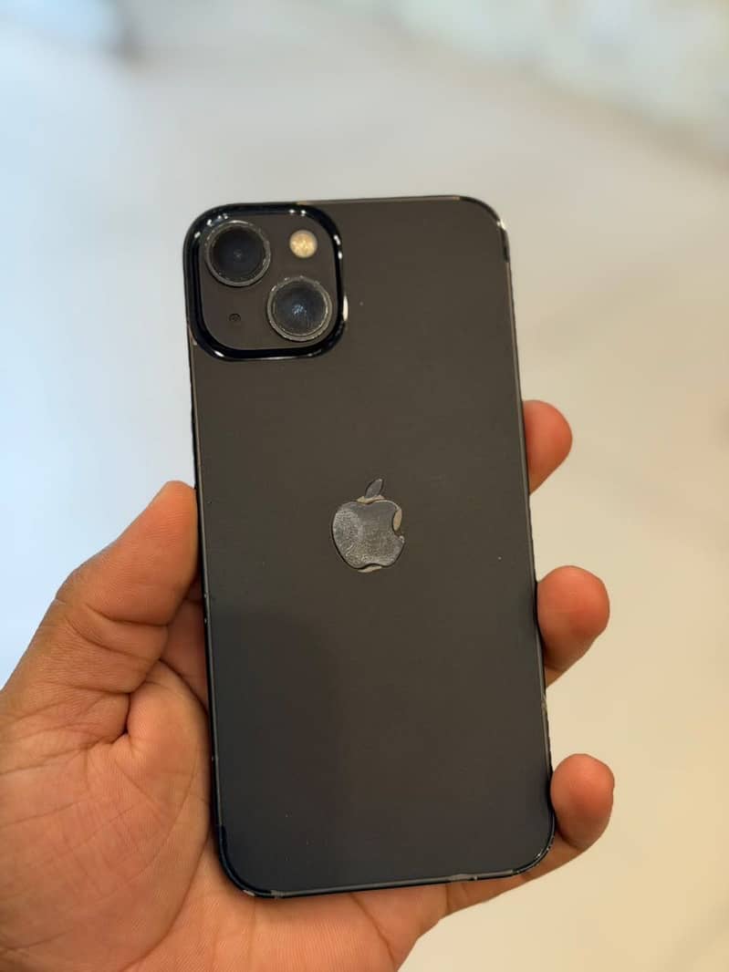 Apple iPhone 13 3
