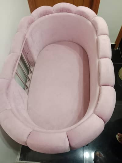 Baby Swing – Comfortable & Safe – Excellent Condition