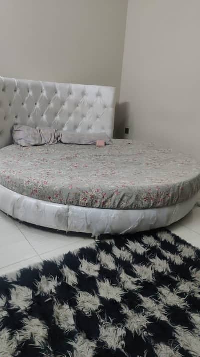 BEDROOM SET FOR SELL