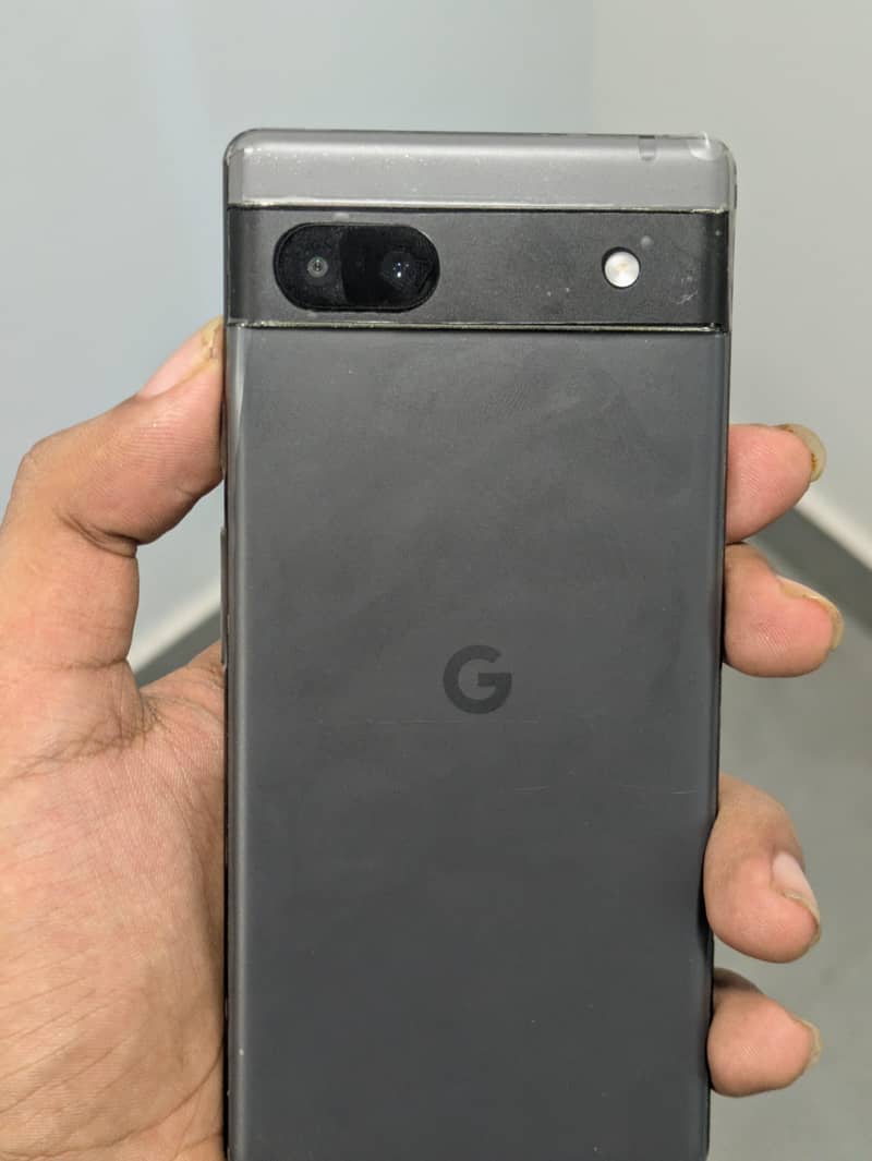 Google Pixel 6a 1