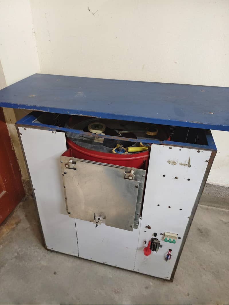 5000W EMBOSSING MACHINE 1