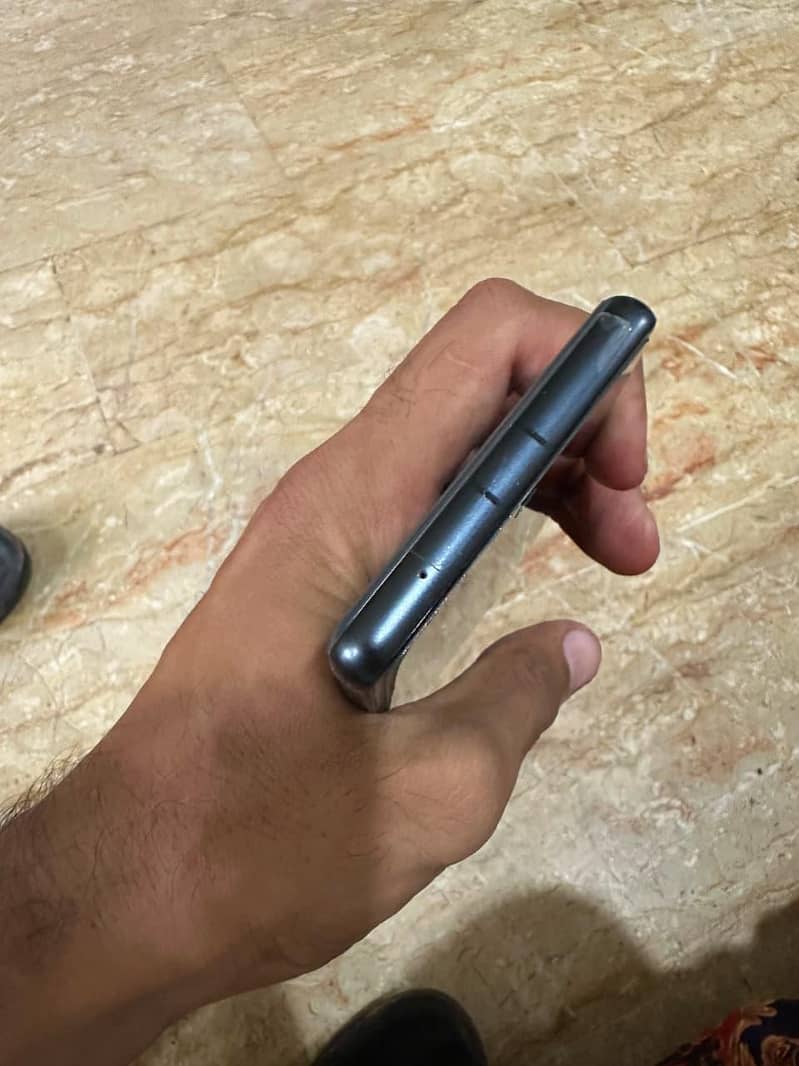 Google Pixel 7a 5