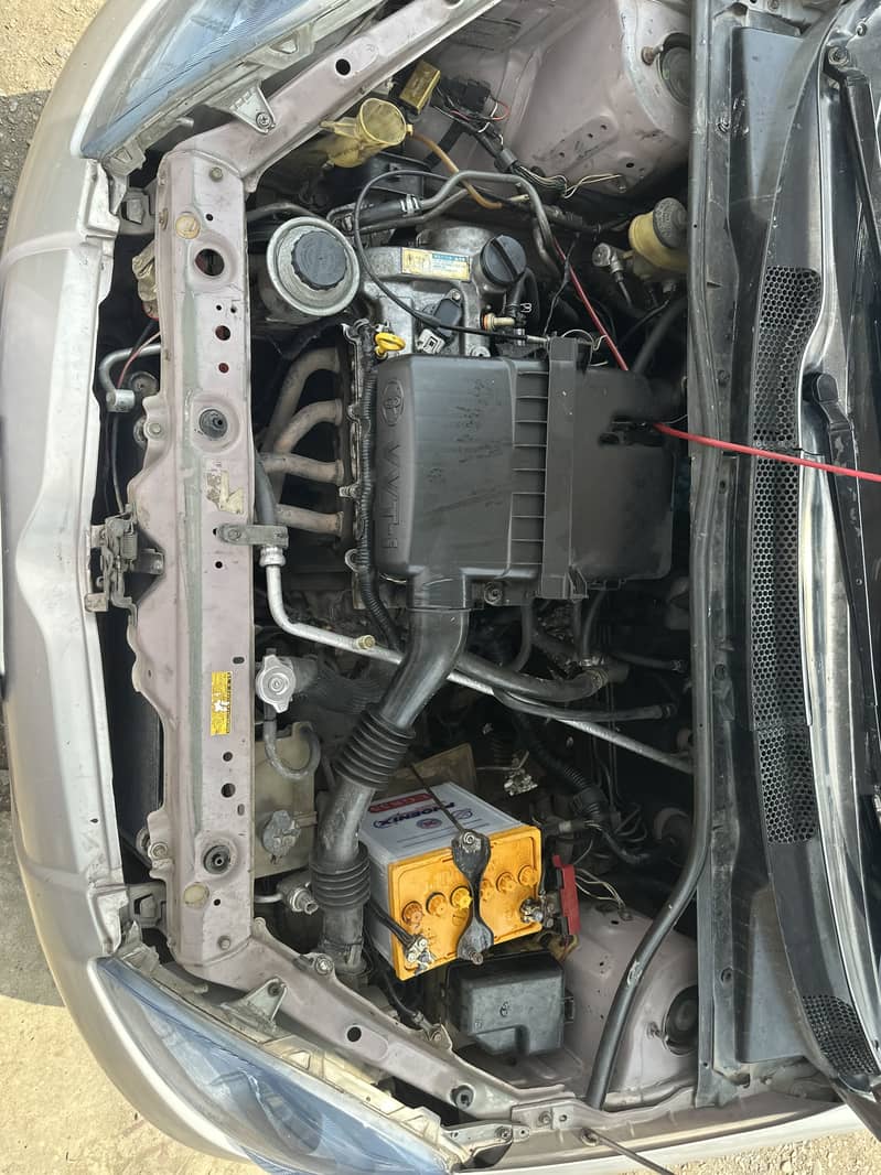 Vitz 2000 5