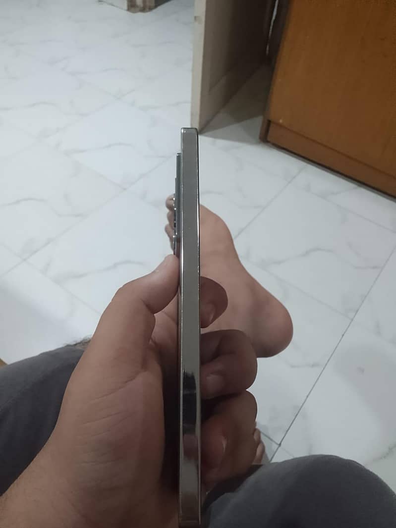 Infinix Note 40 6