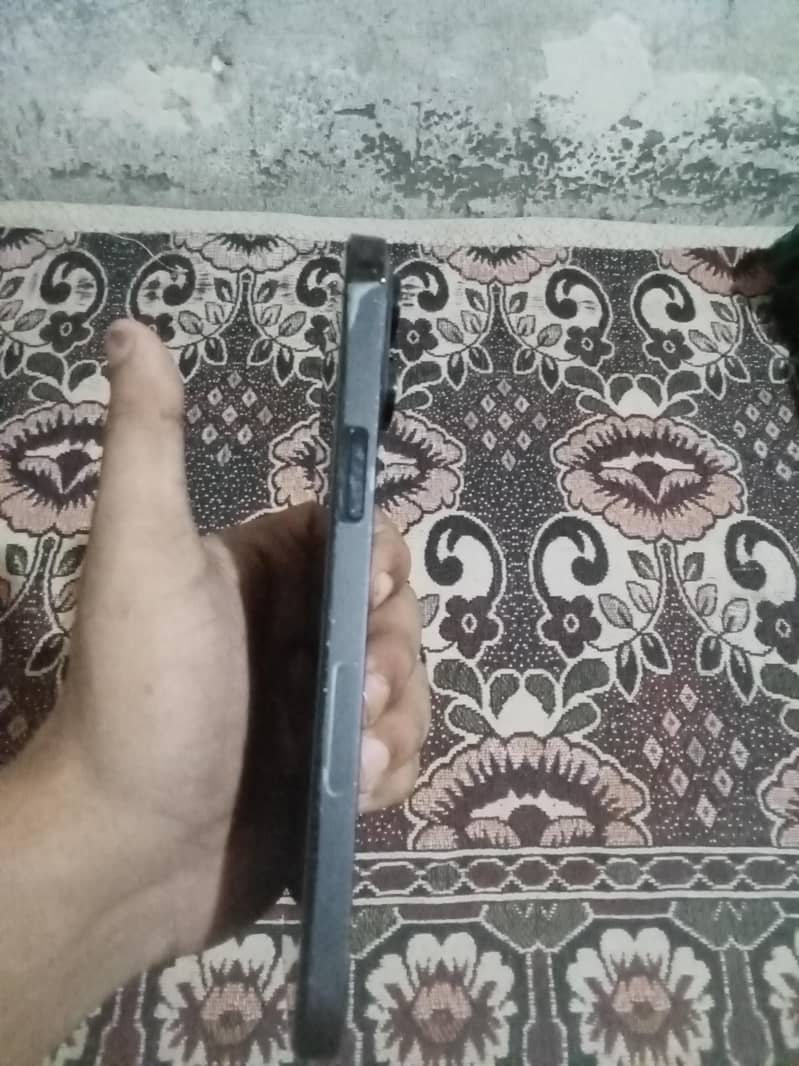 iphone 14 pro max 3