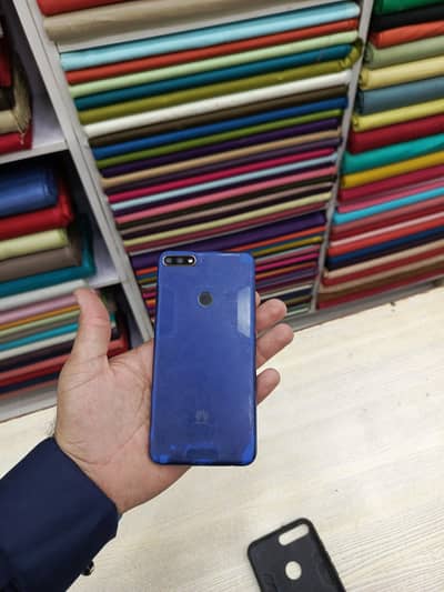 Huawei Y7 Prime