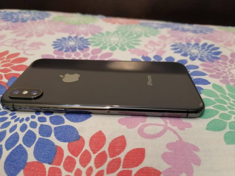 Apple iPhone X 1