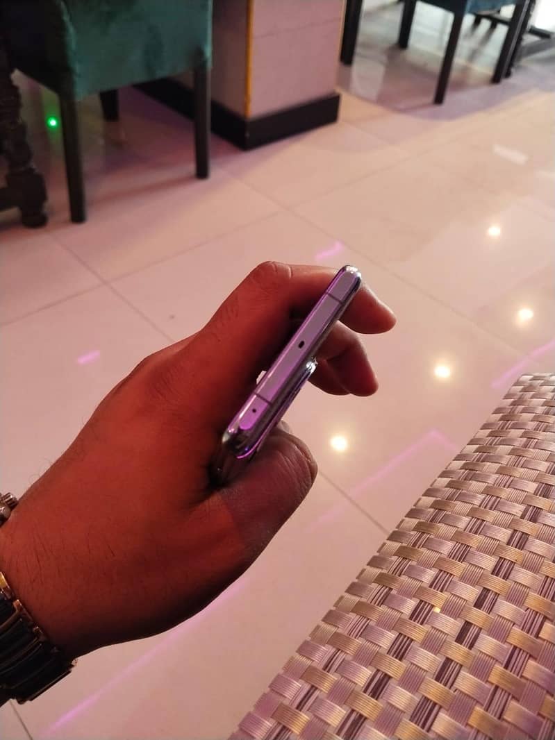 One Plus 11 4