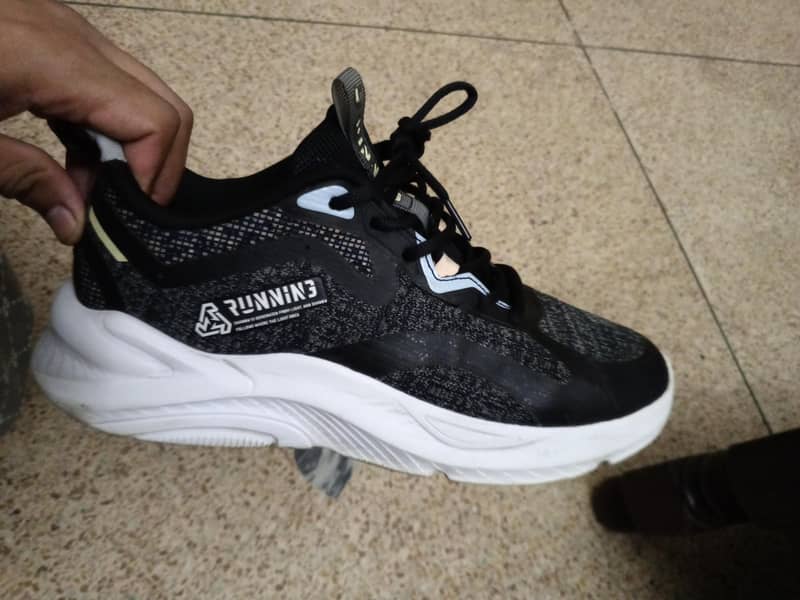 shoes 0